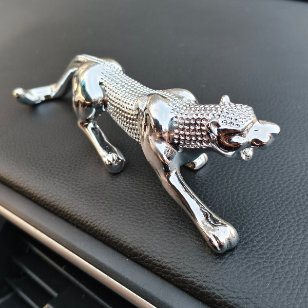Leopard Silver Sculpture Dashboard Decoration With Double Tape